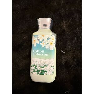 Bath & Body Works Cotton Blossom Shea Vitamin E Body Lotion 8 oz